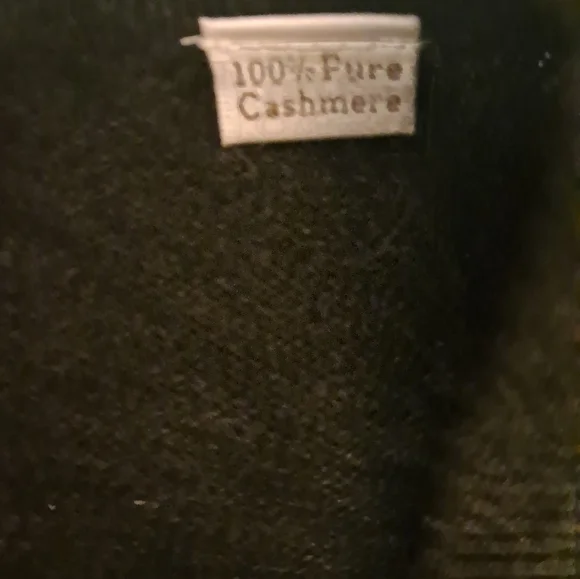 Peter Millar 100% Pure Cashmere Grayish Embroidered V-NeckXL Sweater